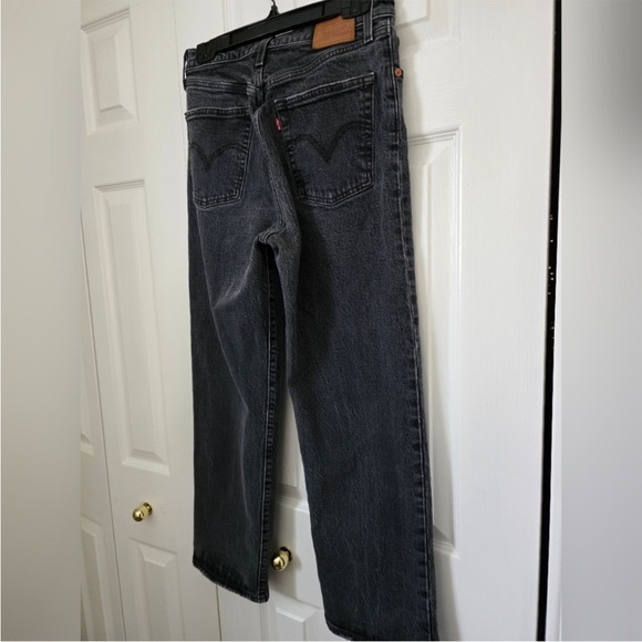 Levi's Ribcage Straight Jeans in Washed Black - Picture 9 of 14